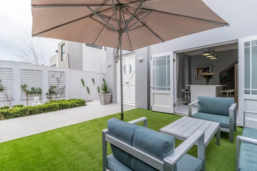 3 Bedroom Property for Sale in Fresnaye Western Cape
